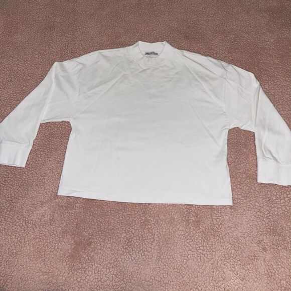 Zara Women’s Long Sleeve White Oversized Sweater Small Size - Picture 5 of 8
